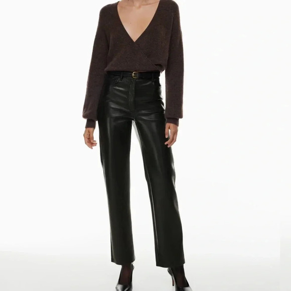 Aritzia Wilfred Women’s The Melina high waisted vegan leather pants Size 0 - Picture 1 of 14